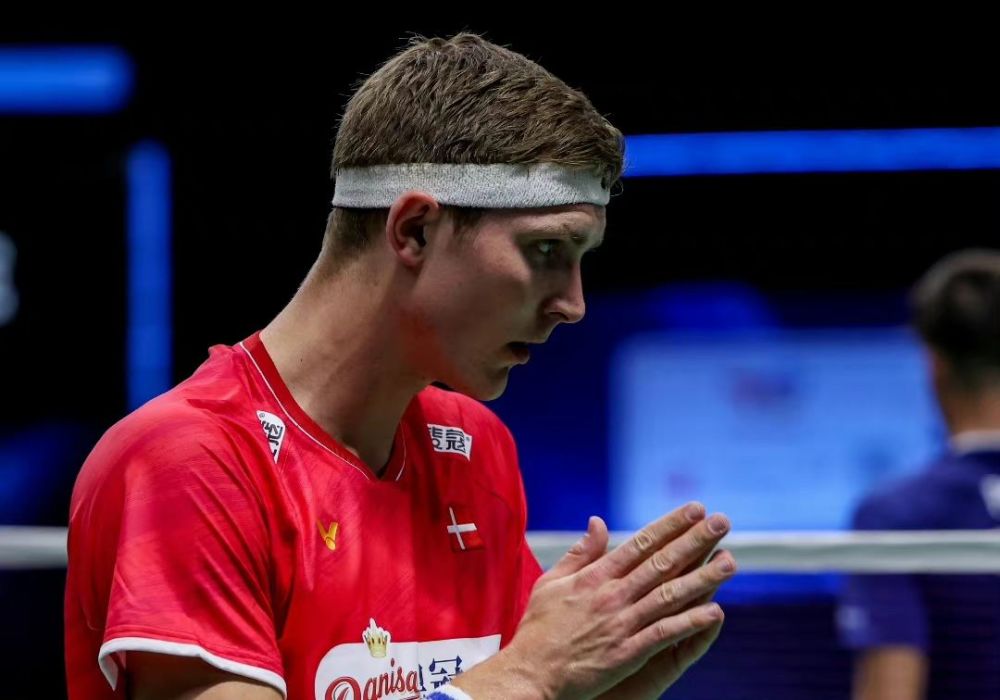 泰国队完胜中国队，安赛龙惊艳四座的简单介绍