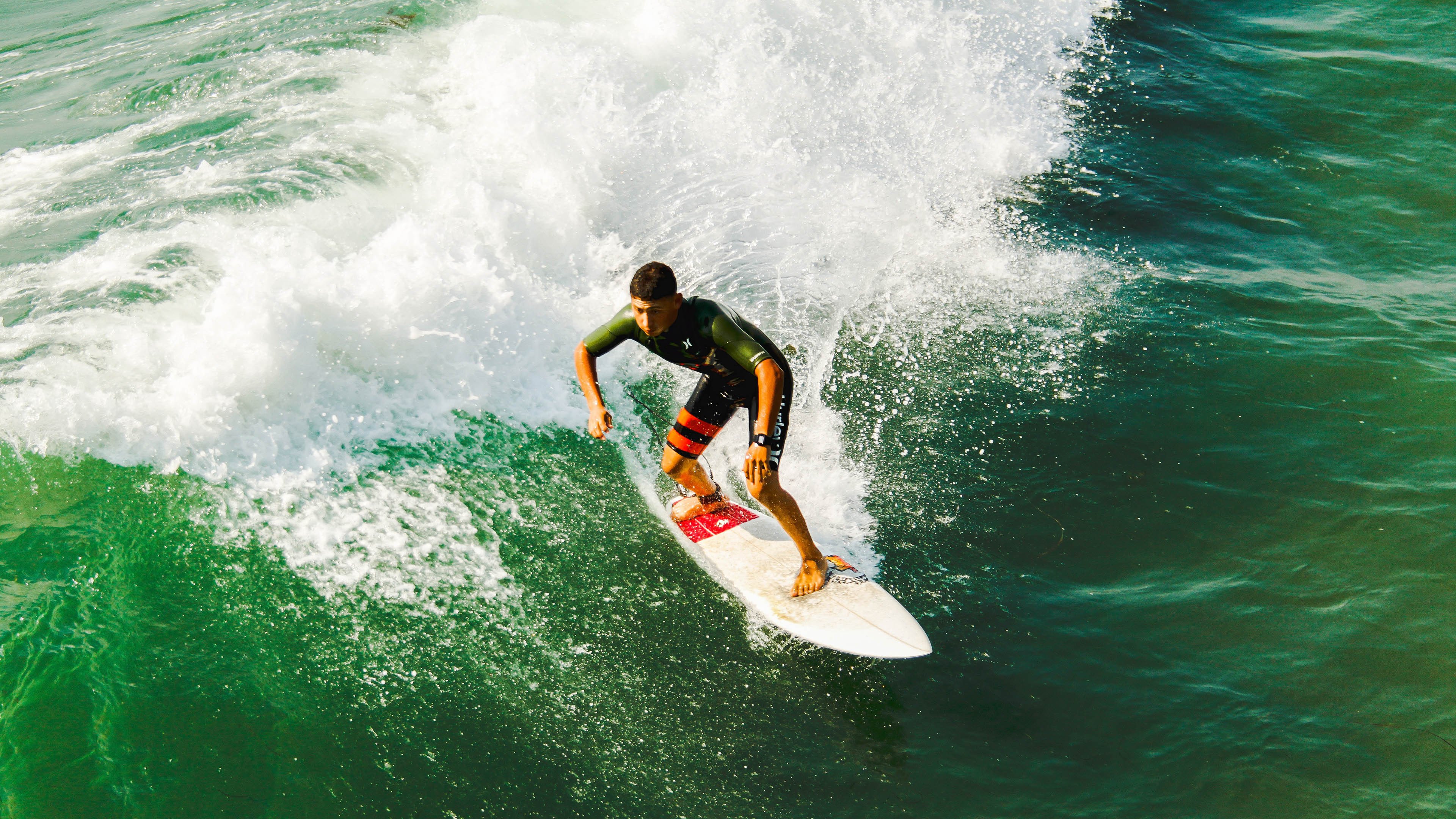 双星闪耀，利拉德三分里程碑刻下传奇，辽宁铁骑强势出击力克火箭
