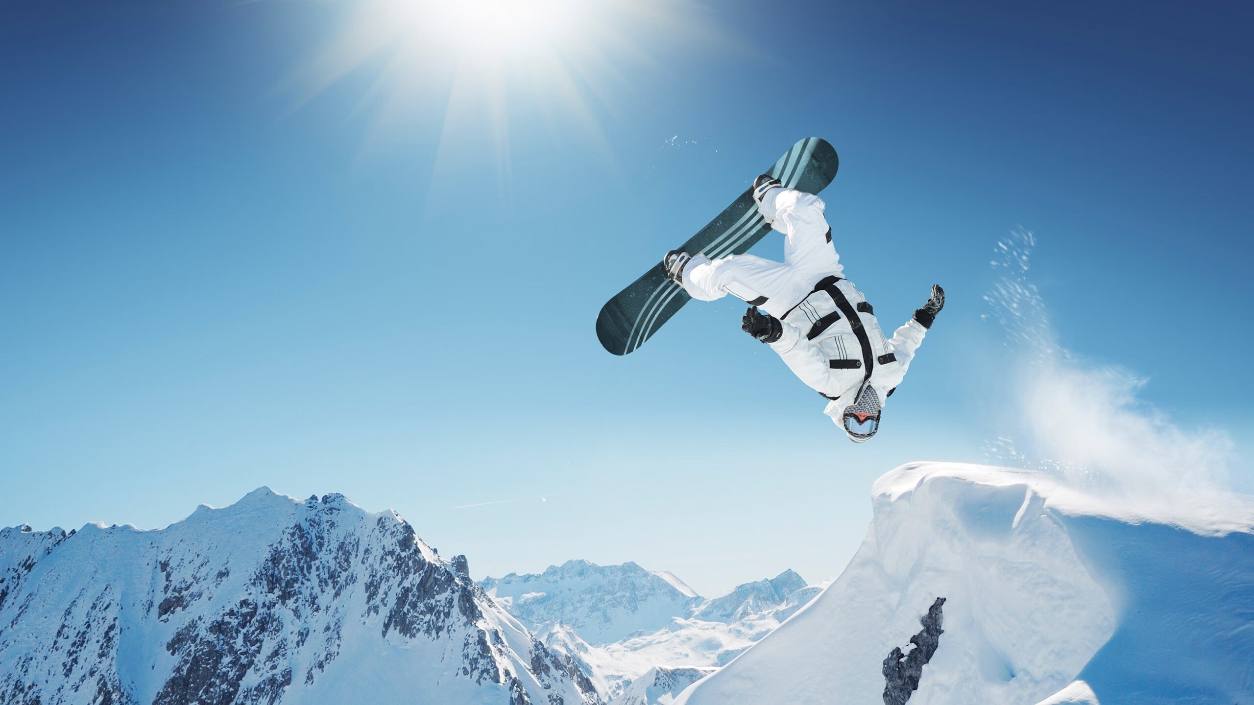 从雅典到安联，凯恩的无冠魔咒与勒沃库森的翻盘基因