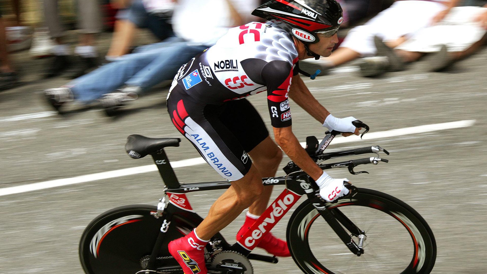 羽坛新纪元,马来西亚横扫法国,安赛龙点燃的不只是赛场